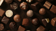 专家解释为何巧克力能缓解压力