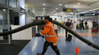 新西兰奥克兰国际机场逐步恢复运营