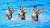 “生命之光”闪耀 中国花游队收获福冈游泳世锦赛首金