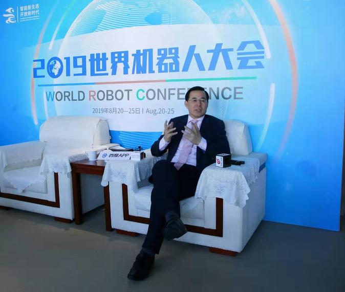 英国帝国理工大学教授杨广中：国内医疗机器人发展最有机遇